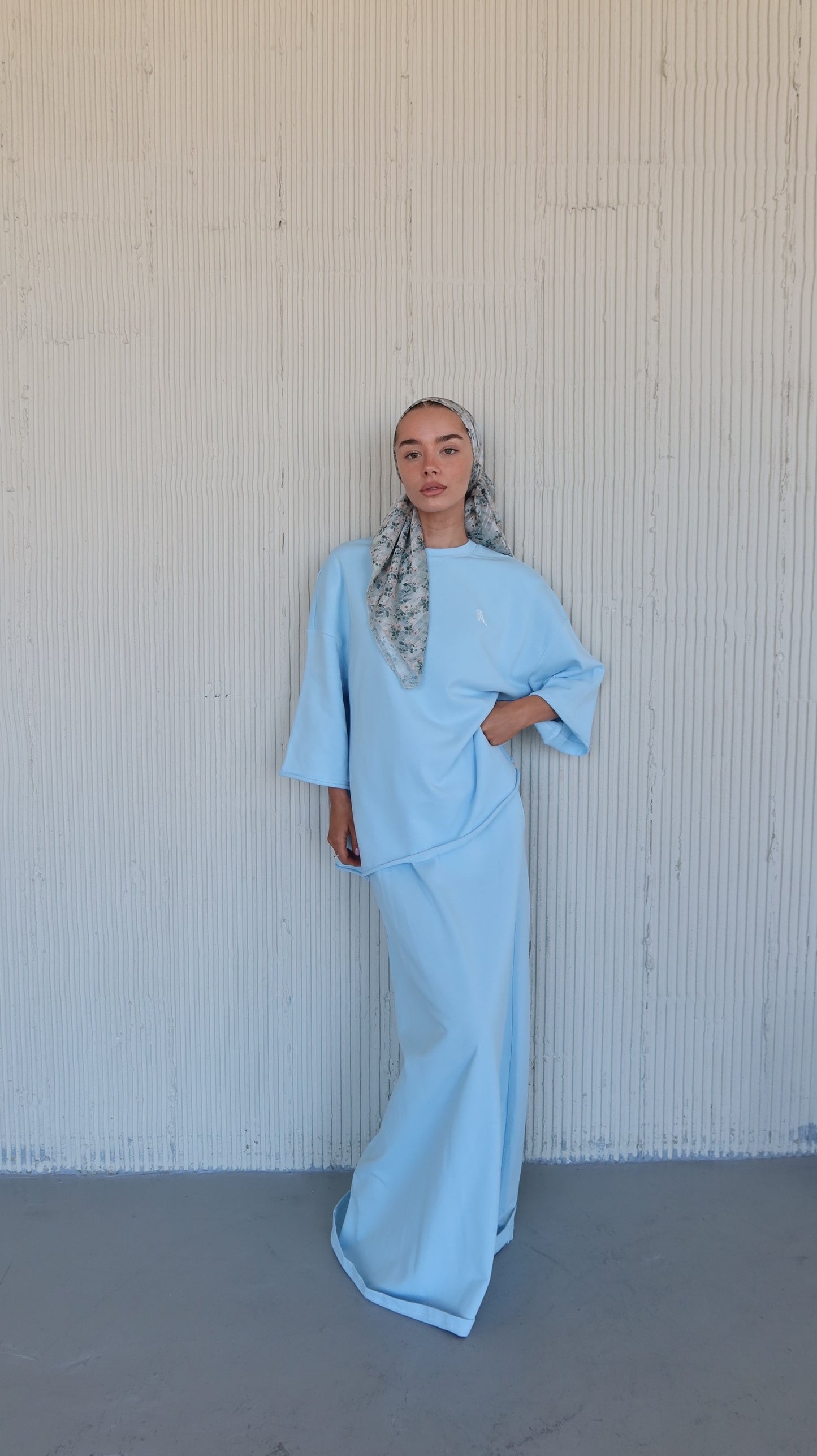 MELODY SUIT SKY